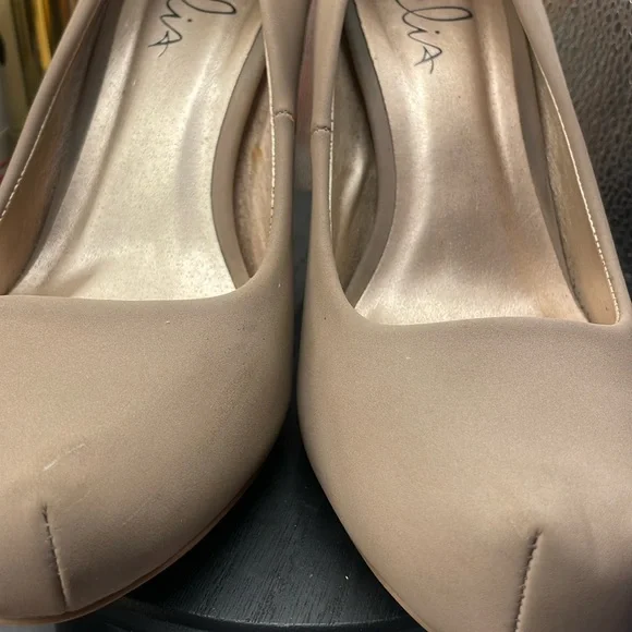 Celia Tan mid heels 👠 - Picture 6 of 6